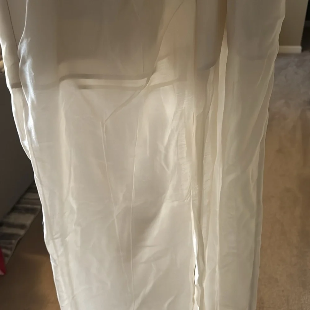H&M Wide Leg Linen-Blend Trousers in Off-White
